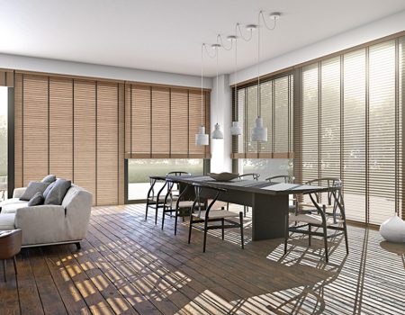 MHZ-Holzjalousien im Ess- und Wohnzimmer.